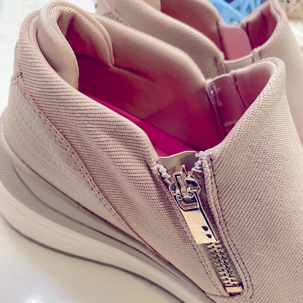Women shoes - Picture 4 of 12